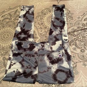Tie-Dye Champion Legging🏋🏽‍♀️